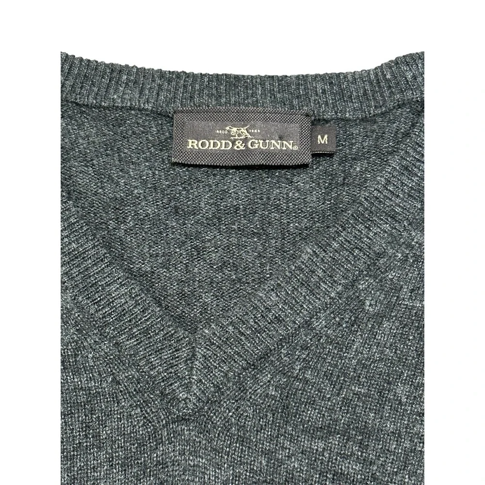 Rodd & Gunn Inchbonnie Cashmere Merino Wool V Neck Sweater Gray Men M $178
